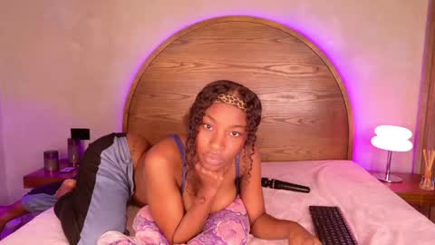 Molly Jackson online show from May 16, 2026, 12:18 am