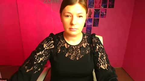 Snapshot of molly_mis chatting on April 22, 2026, 11:34 am Molly online show from April 22, 2026, 11:34 am