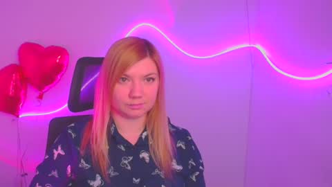 Molly online show from March 5, 2025, 12:22 pm