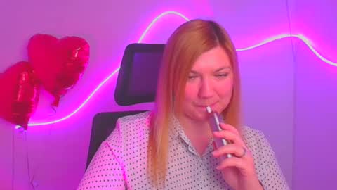 Molly online show from March 10, 2025, 3:20 pm