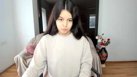 Molly Owens online show from October 10, 2025, 6:34 am