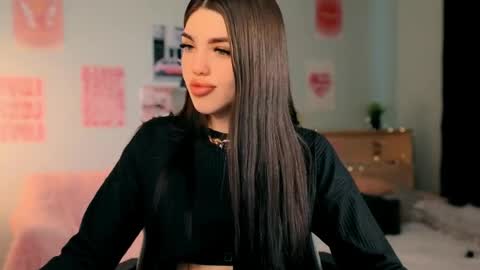 Molly online show from April 10, 2026, 5:34 am