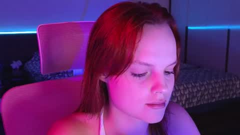 Snapshot of mollybossy chatting on June 14, 2026, 11:12 am Molly online show from June 14, 2026, 11:12 am