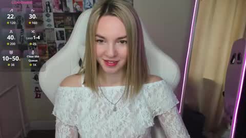 Snapshot of mollydevonn chatting on October 2, 2025, 1:45 am Molly online show from October 2, 2025, 1:45 am