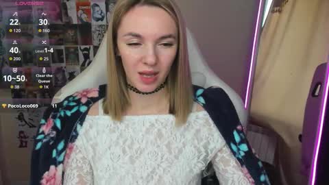 Snapshot of mollydevonn chatting on October 16, 2025, 1:17 am Molly online show from October 16, 2025, 1:17 am
