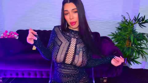 Snapshot of mollydolley chatting on February 23, 2026, 8:28 pm Julia online show from February 23, 2026, 8:28 pm