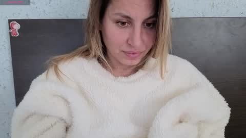 Nica    follow me   online show from November 18, 2025, 9:47 am