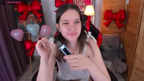 Snapshot of mollysmiawko chatting on February 14, 2026, 9:39 am mollysmiawko online show from February 14, 2026, 9:39 am