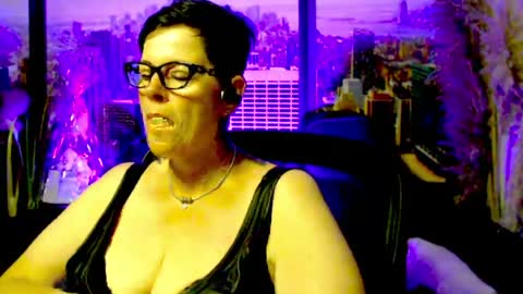 MollySun Nina Randmann online show from August 8, 2026, 4:53 pm