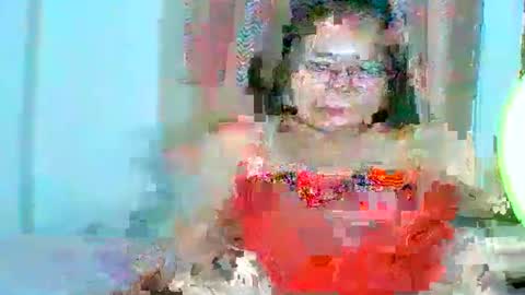 Snapshot of mombastic55 chatting on May 25, 2026, 1:17 pm mombastic55 online show from May 25, 2026, 1:17 pm