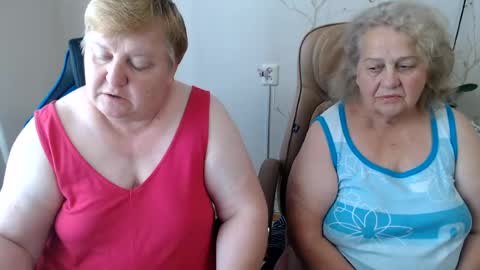 Snapshot of mommy99x chatting on July 28, 2026, 11:17 am Mommy99X online show from July 28, 2026, 11:17 am