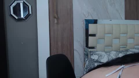 Snapshot of mommy_dulce chatting on February 11, 2026, 1:32 am ANDREA online show from February 11, 2026, 1:32 am