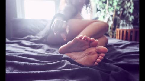 Mommy bubbles online show from February 28, 2026, 12:06 pm