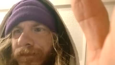 Snapshot of mommyissues2386 chatting on December 18, 2024, 5:15 am Richard Sheridan online show from December 18, 2024, 5:15 am