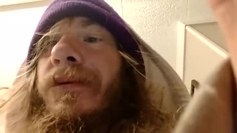 Snapshot of mommyissues2386 chatting on December 25, 2024, 10:16 pm Richard Sheridan online show from December 25, 2024, 10:16 pm