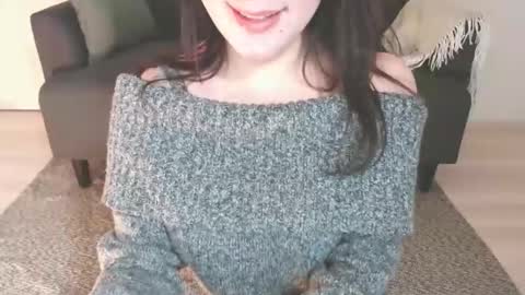 Snapshot of momo612238 chatting on December 14, 2024, 2:23 am Momo online show from December 14, 2024, 2:23 am