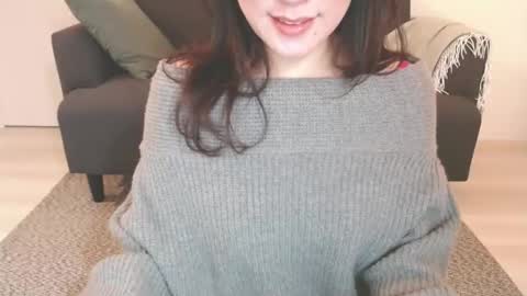 Snapshot of momo612238 chatting on December 24, 2024, 12:33 pm Momo online show from December 24, 2024, 12:33 pm