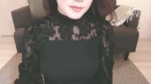 Snapshot of momo612238 chatting on December 26, 2024, 11:35 pm Momo online show from December 26, 2024, 11:35 pm