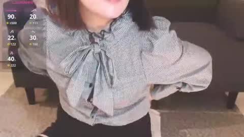 Snapshot of momo612238 chatting on December 15, 2025, 11:53 pm Momo online show from December 15, 2025, 11:53 pm