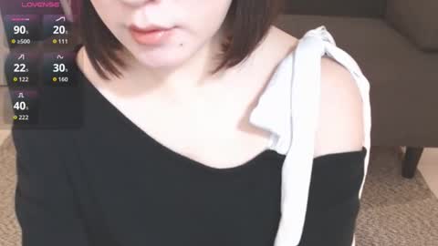 Snapshot of momo612238 chatting on December 22, 2025, 12:18 am Momo online show from December 22, 2025, 12:18 am