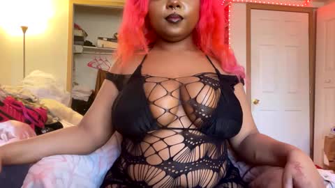 Princess Momo online show from March 11, 2025, 8:42 pm