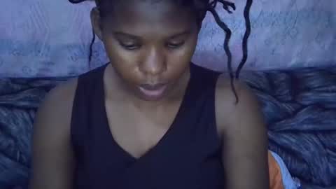 momsdoll online show from January 6, 2026, 5:33 am