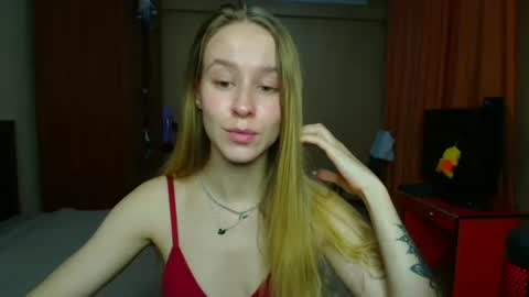 Snapshot of mona__liza chatting on October 11, 2025, 6:06 pm Mona online show from October 11, 2025, 6:06 pm