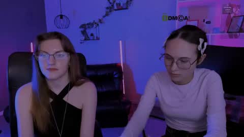 Mona  online show from April 24, 2026, 7:38 pm