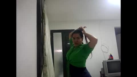 Snapshot of monaa_paloma chatting on April 9, 2026, 2:33 am monaa_paloma online show from April 9, 2026, 2:33 am