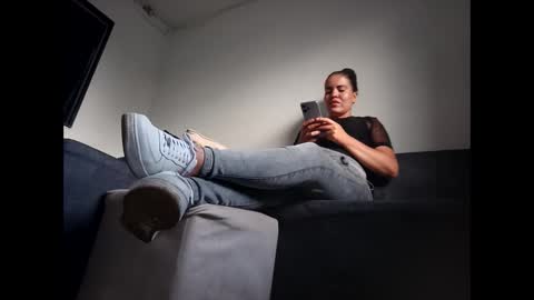 Snapshot of monaa_paloma chatting on April 9, 2026, 10:37 pm monaa_paloma online show from April 9, 2026, 10:37 pm