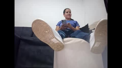 Snapshot of monaa_paloma chatting on April 10, 2026, 11:53 pm monaa_paloma online show from April 10, 2026, 11:53 pm