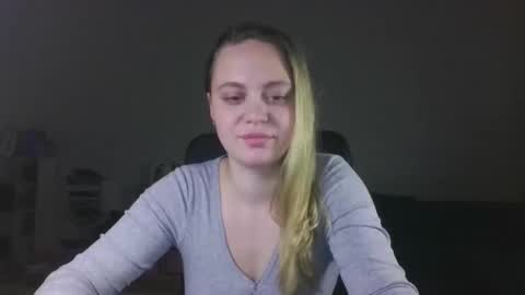Snapshot of monarise chatting on March 25, 2026, 11:33 pm monarise online show from March 25, 2026, 11:33 pm