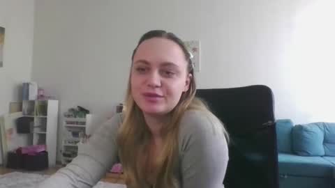 Snapshot of monarise chatting on April 14, 2026, 8:31 am monarise online show from April 14, 2026, 8:31 am