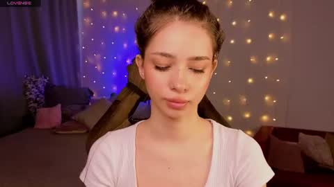 Snapshot of monica_venom chatting on June 30, 2026, 1:45 pm Hi Im Monica online show from June 30, 2026, 1:45 pm