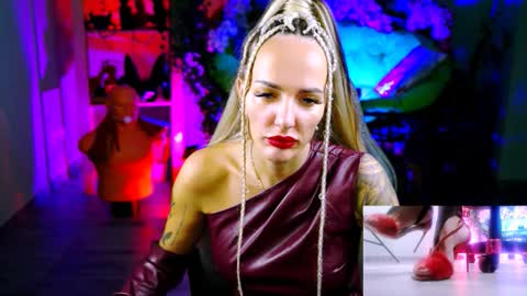 Monika online show from November 2, 2025, 10:50 am