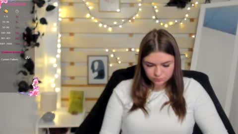 Snapshot of monika_youu chatting on March 12, 2026, 10:54 am Monika online show from March 12, 2026, 10:54 am