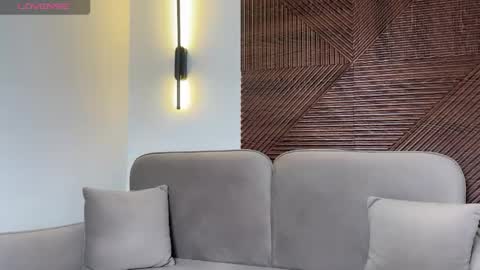 MonikaBos online show from April 3, 2026, 7:56 pm