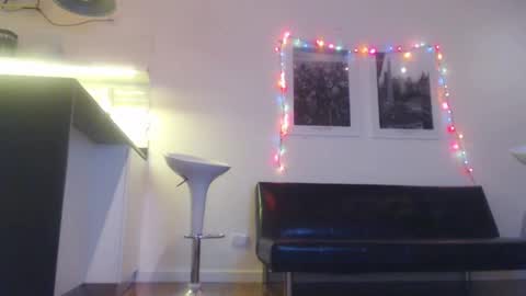 Monikfree online show from December 3, 2024, 9:44 am