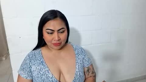 monikk__harrison online show from March 28, 2026, 11:10 am