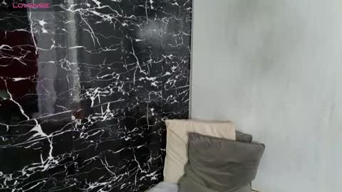 Ask me online show from January 24, 2025, 8:34 am