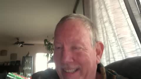 Snapshot of monkeedance chatting on December 16, 2024, 5:54 pm Monkee Dance online show from December 16, 2024, 5:54 pm