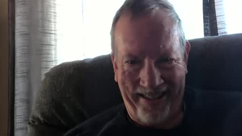 Snapshot of monkeedance chatting on January 20, 2025, 5:16 pm Monkee Dance online show from January 20, 2025, 5:16 pm