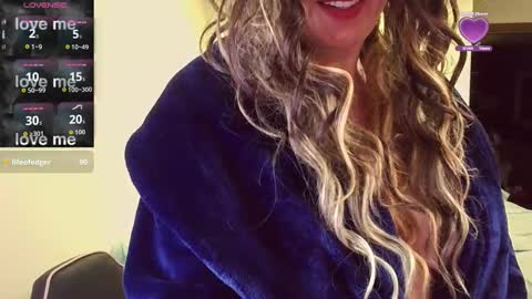 Snapshot of monroelovesyou chatting on February 10, 2026, 6:45 pm Monroe online show from February 10, 2026, 6:45 pm