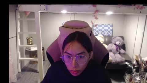 Snapshot of monstercockselfsuck chatting on May 25, 2026, 12:00 pm ELYSE A SIMPLE GIRL online show from May 25, 2026, 12:00 pm
