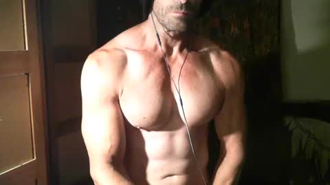 monsterdildos online show from December 7, 2024, 12:24 pm