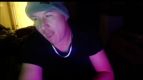 Snapshot of montana6897 chatting on January 20, 2025, 2:43 am Kingalby817 online show from January 20, 2025, 2:43 am