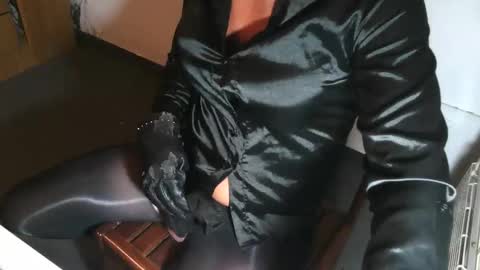 Sabrina online show from February 6, 2026, 4:17 am