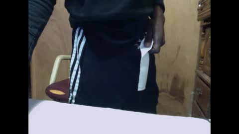 Snapshot of montydxxx2 chatting on December 7, 2024, 10:56 am montydxxx2 online show from December 7, 2024, 10:56 am