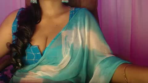 Maya online show from October 8, 2025, 11:30 am