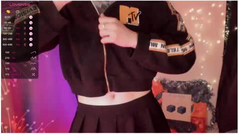 Roxy online show from December 26, 2024, 8:21 pm